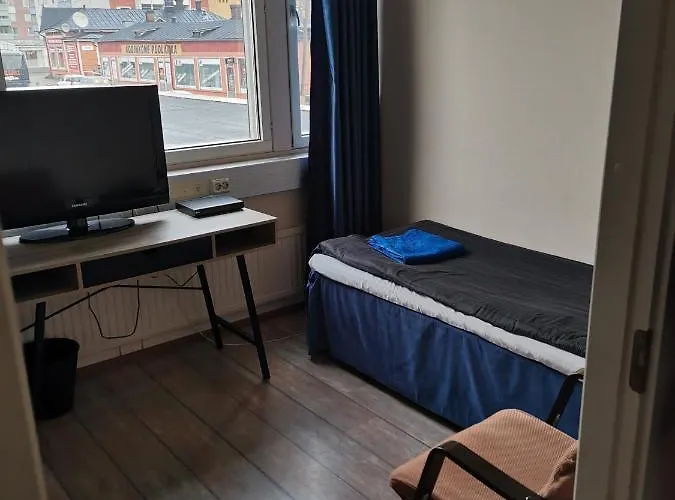 Otel Hotelli-ravintola Tukkijatka 3*